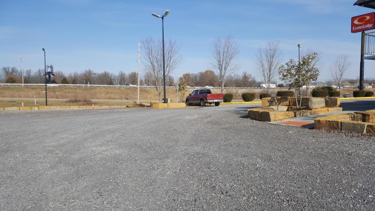 Econo Lodge Oak Grove-Blue Springs Exterior photo