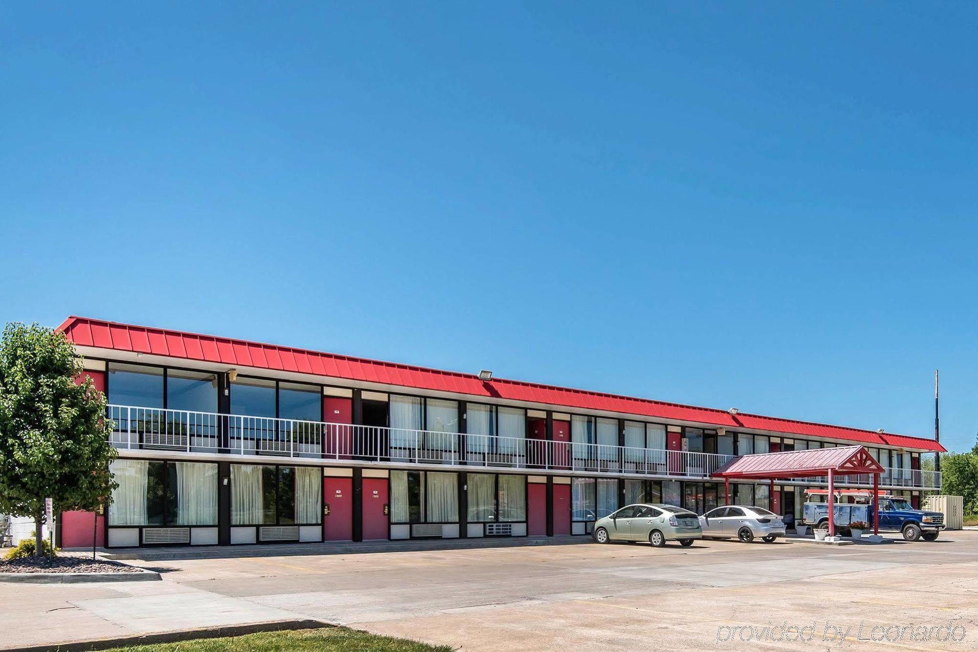 Econo Lodge Oak Grove-Blue Springs Exterior photo